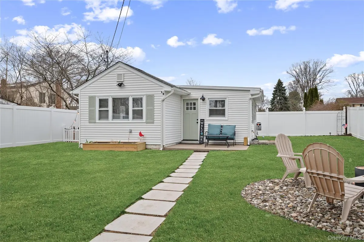 333 Cass Street, Dix Hills, NY 11746 - #1