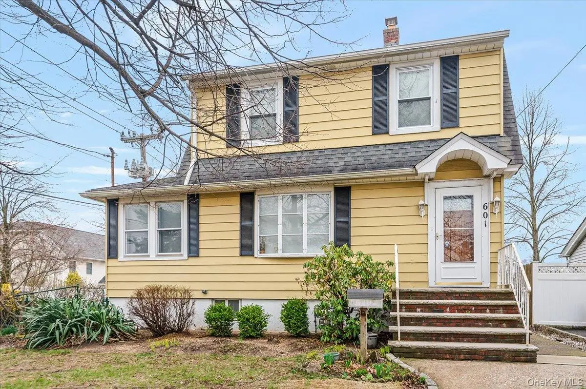 601 Hughes Street, Bellmore, NY 11710 - #1