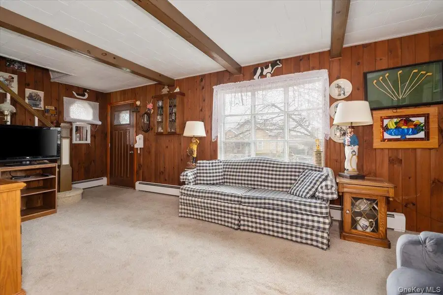 601 Hughes Street, Bellmore, NY 11710 - #2