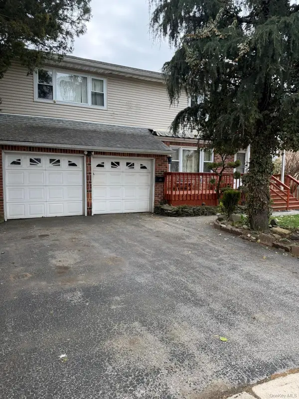 1543 Sweetman Avenue, Elmont, NY 11003