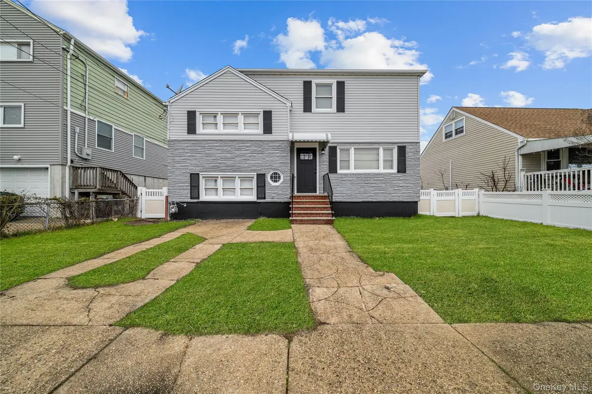 78 Layton Street, Freeport, NY 11520 - #1