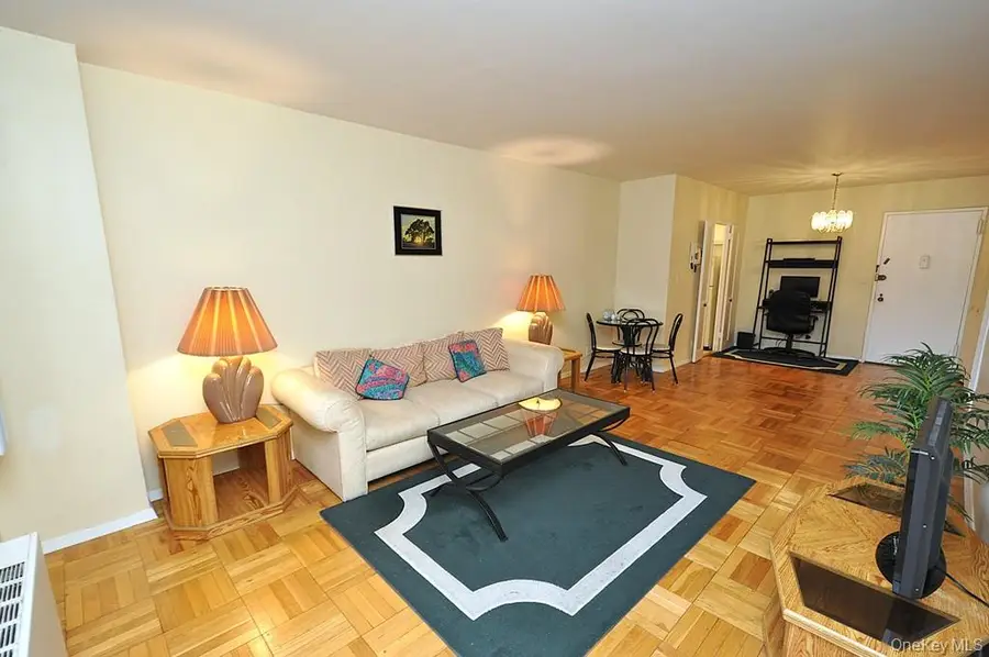 260 Garth Road #4A5, Scarsdale, NY 10583 - #3