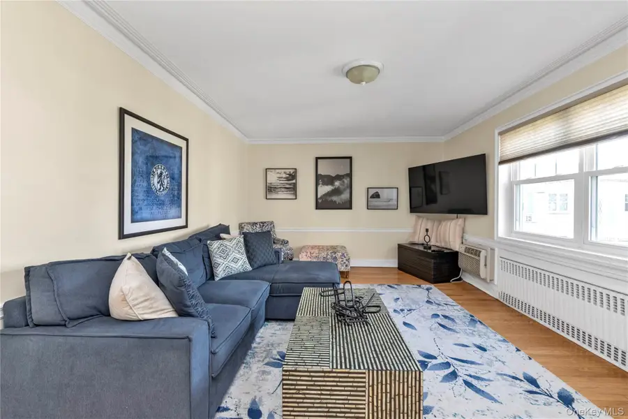 43 N Forest Avenue #C-23, Rockville Centre, NY 11570 - #3