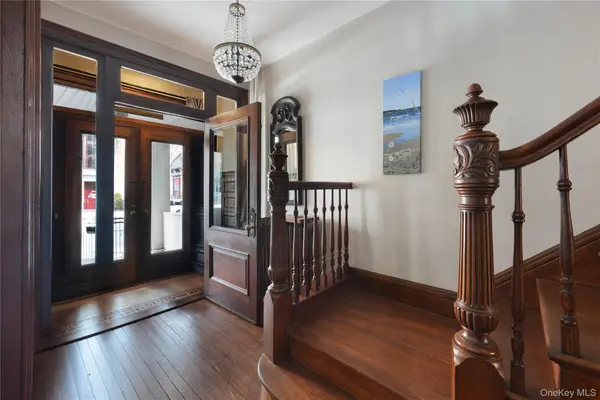 3020 Bainbridge Avenue, Bronx, NY 10458