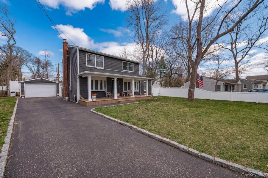 27 Half Mile Road, Middle Island, NY 11953 - #3