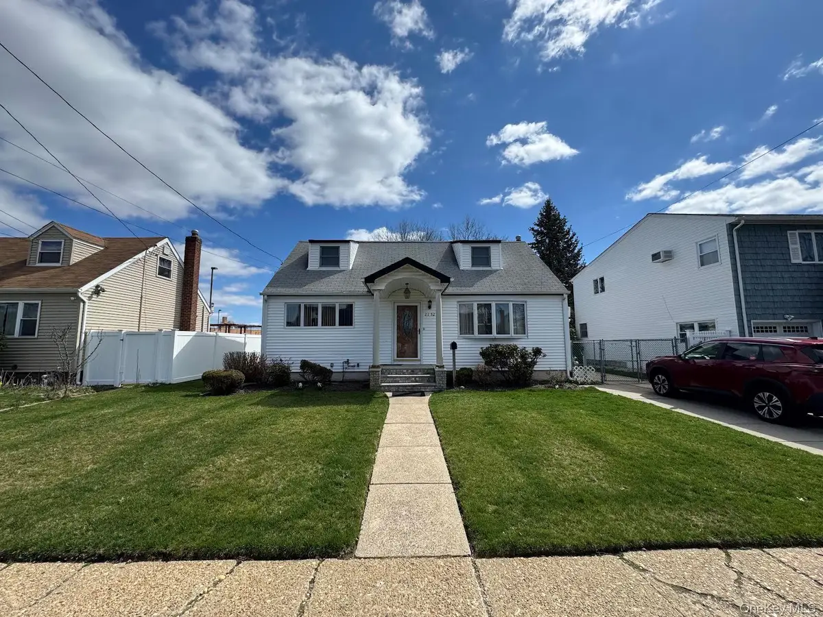 2152 Erma Drive, East Meadow, NY 11554 - #1