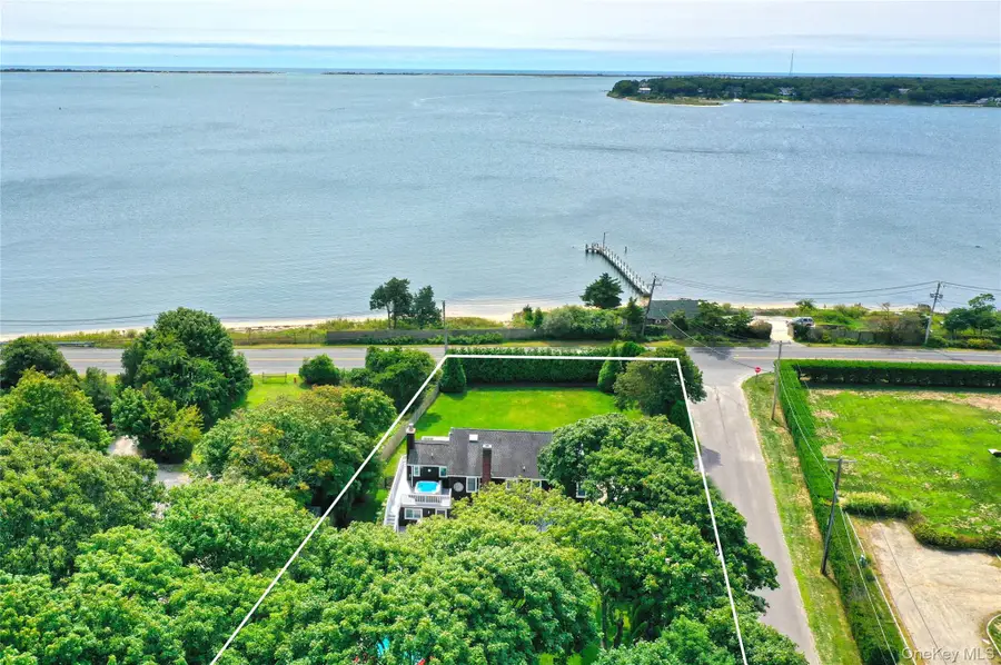 2 S Valley Road, Hampton Bays, NY 11946 - #2