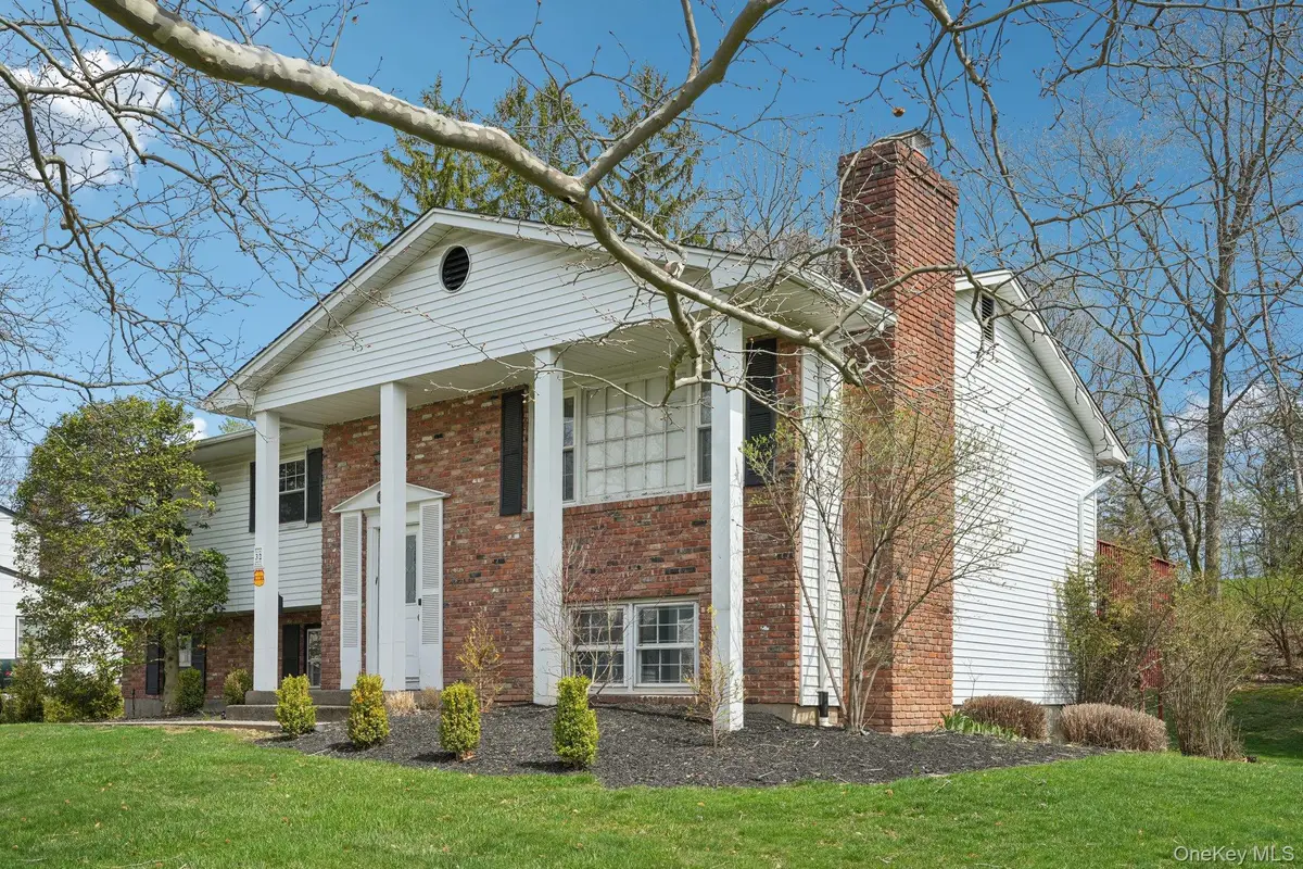 32 Wayne Lane, Tappan, NY 10983 - #1