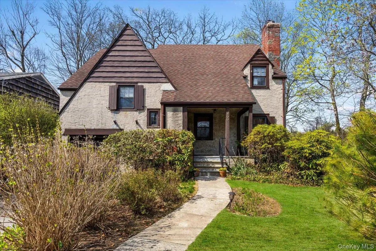 400 Warren Avenue, Mamaroneck, NY 10543 - #1