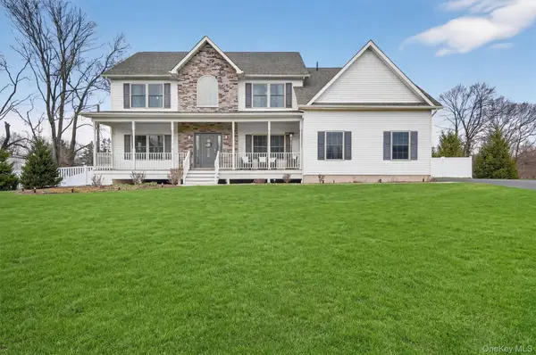 18 Reynolds Road, Monroe, NY 10950