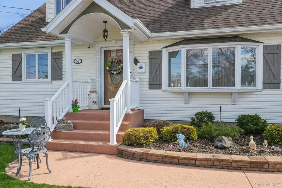59 Center Street, Ronkonkoma, NY 11779 - #3