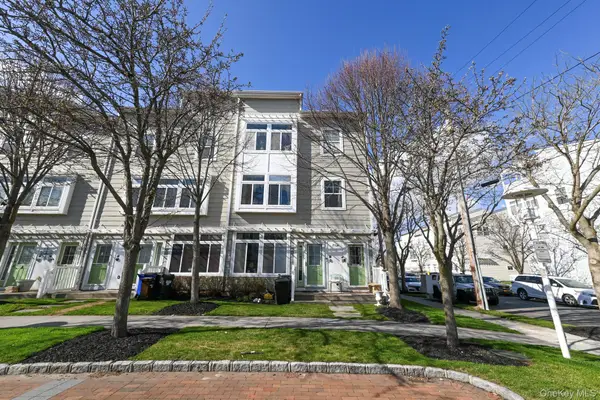 7704 Aquatic Drive, Arverne, NY 11692