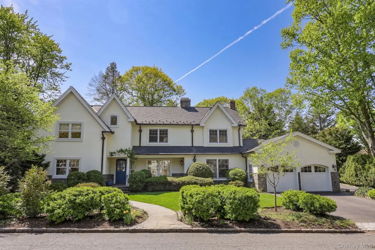 12 Woodland Avenue, Bronxville, NY 10708 - #1
