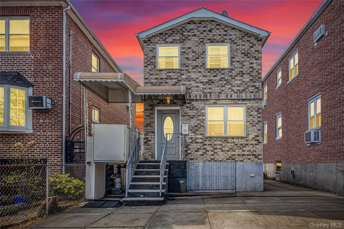2515 Woodhull Avenue, Bronx, NY 10469 - #1