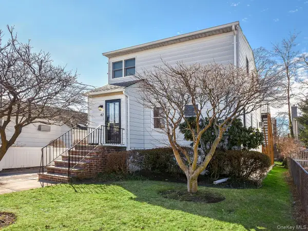 47 Edgewood Road, Port Washington, NY 11050