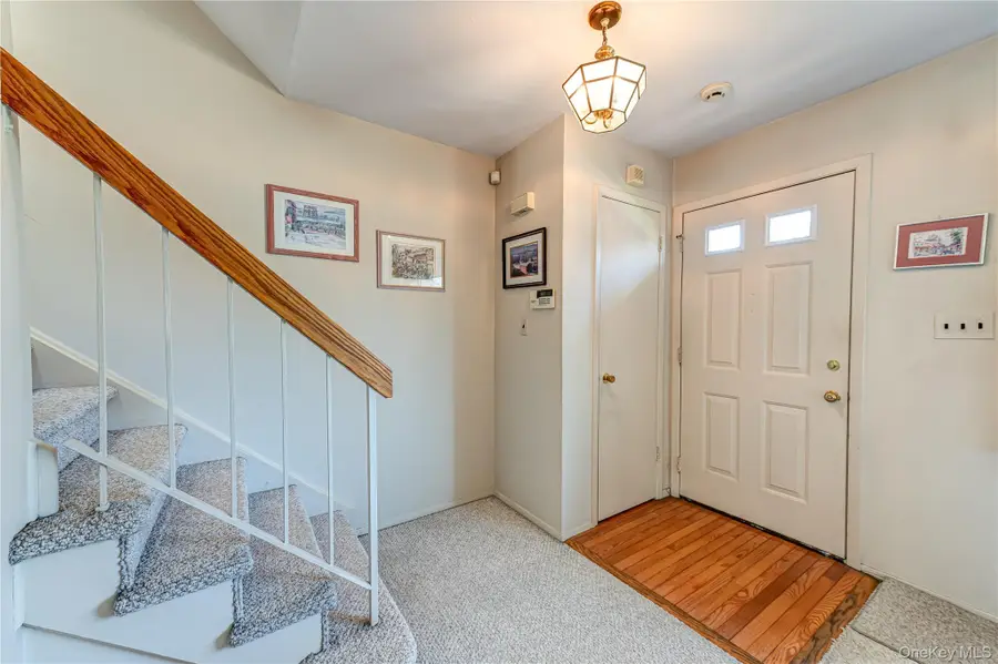 195 N Centre Avenue #25, Rockville Centre, NY 11570 - #2