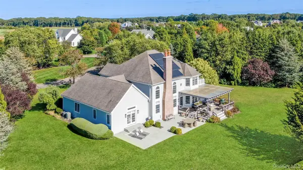 350 Laurel Way, Laurel, NY 11948