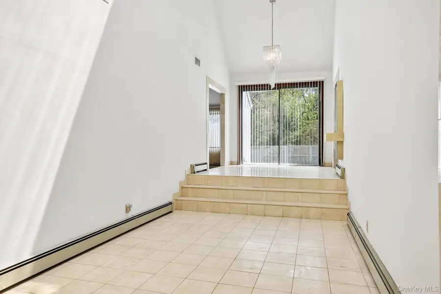 20 High Point Lane, Scarsdale, NY 10583 - #2