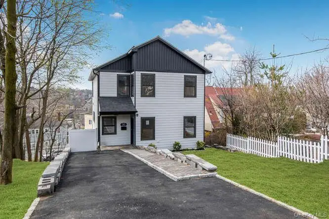32 Hunt Avenue, Yonkers, NY 10710 - #1