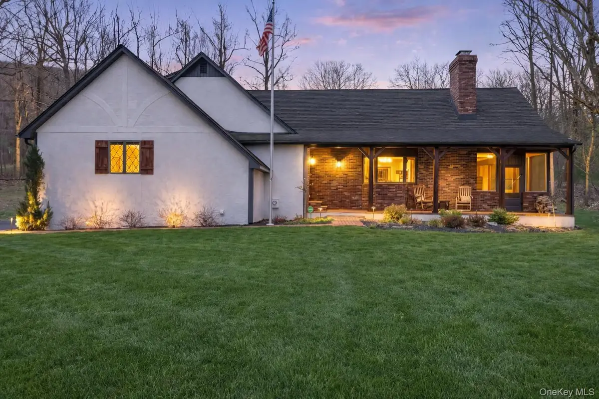 3 Mountain Brook Road, Cornwall, NY 12518 - #1