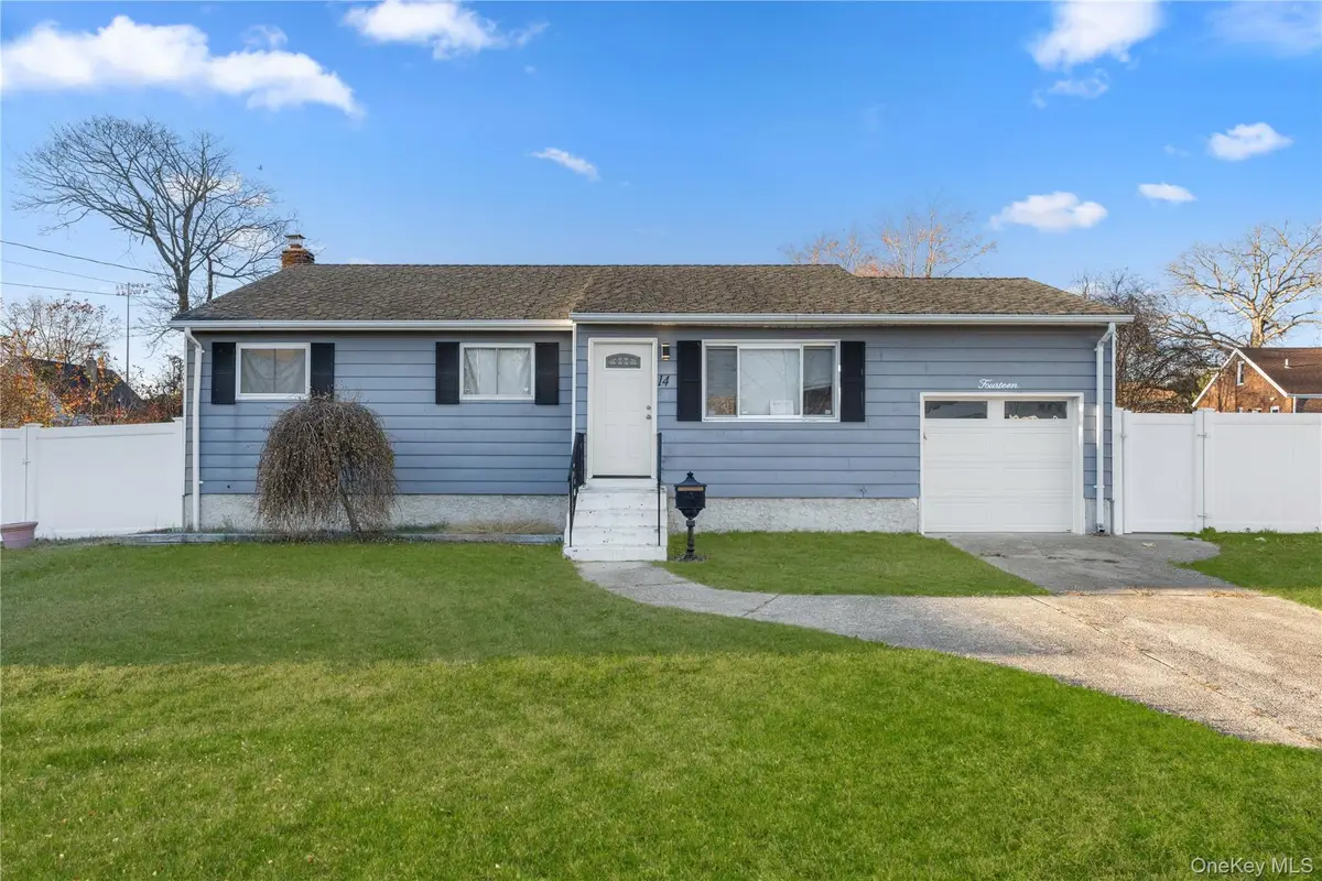 14 Platt Avenue, West Babylon, NY 11704 - #1