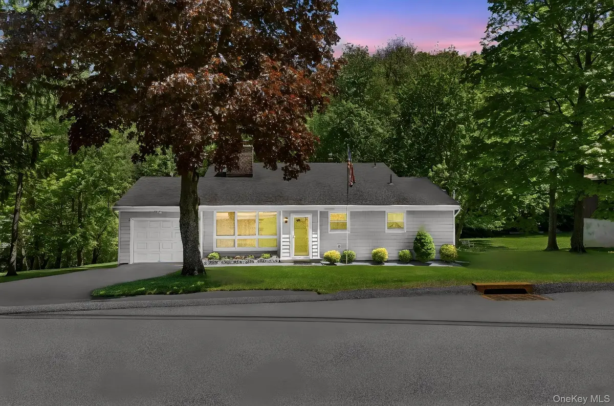 18 Collier Drive E, Carmel, NY 10512 - #1