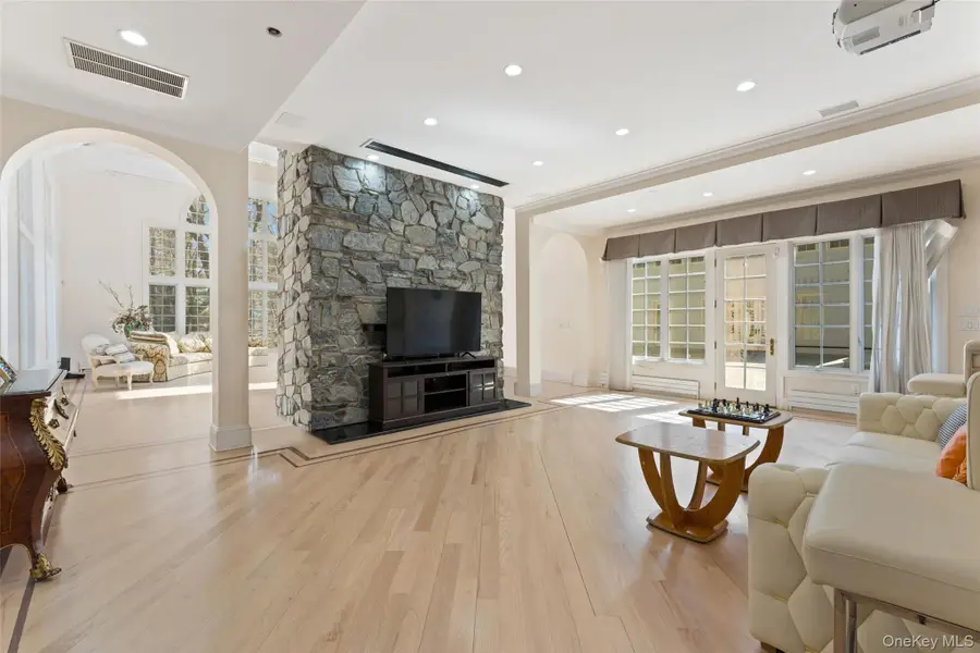 2 High Point Terrace, Scarsdale, NY 10583 - #2