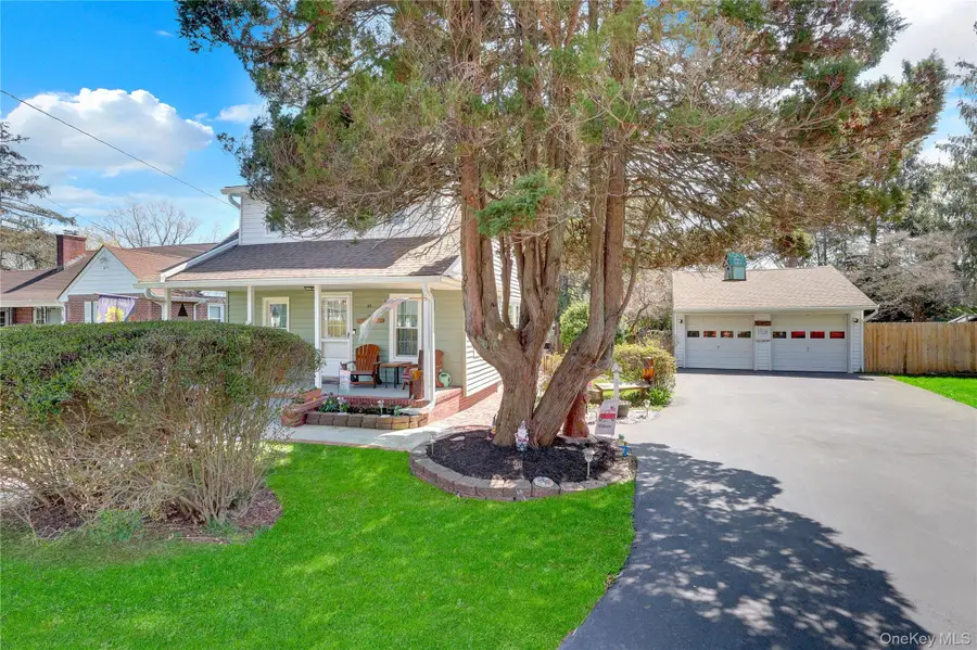 35 E 12th Street, Huntington Station, NY 11746 - #2