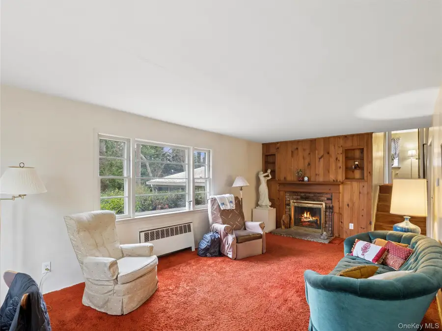 20 Cherry Lane, Huntington, NY 11743 - #3