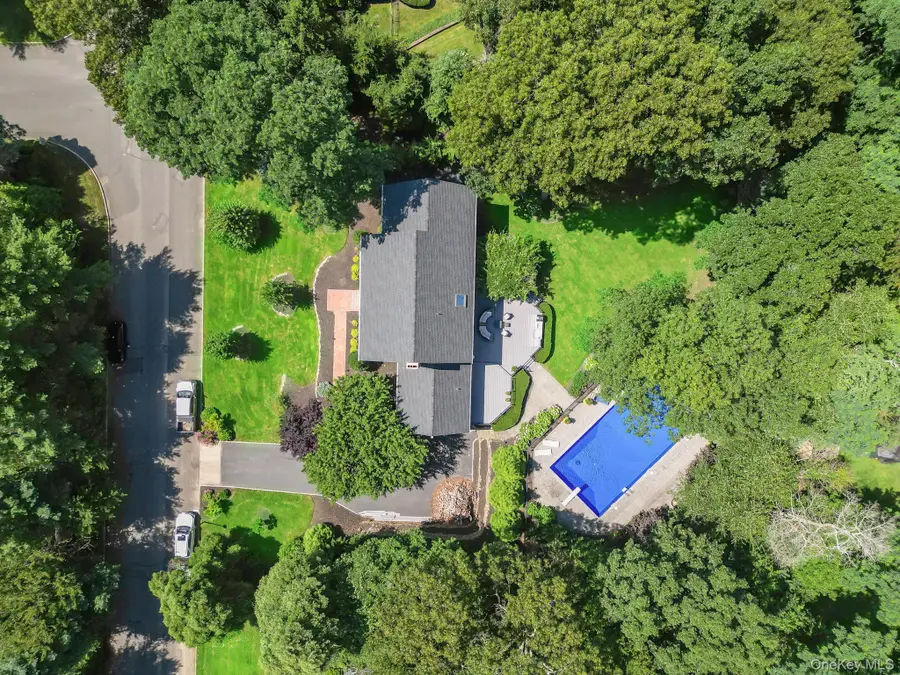 9 Maureen Drive, Mount Sinai, NY 11766 - #2