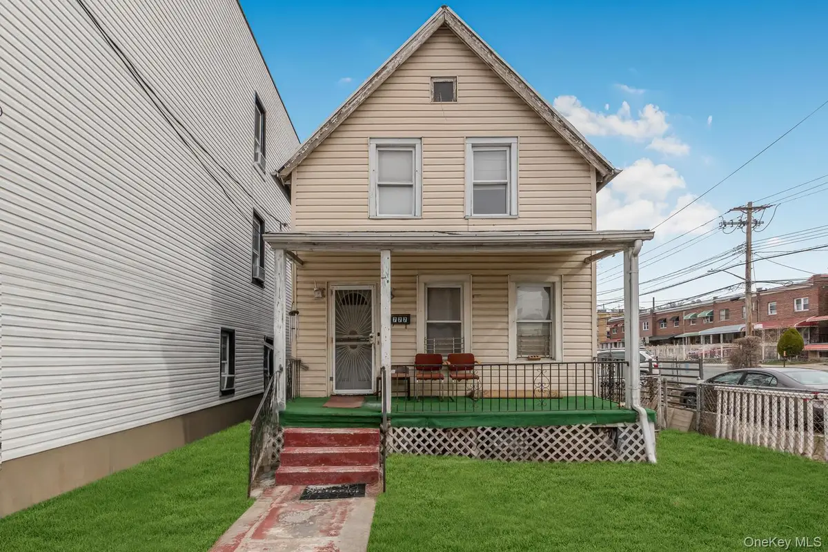 777 E 225th Street, Bronx, NY 10466 - #1