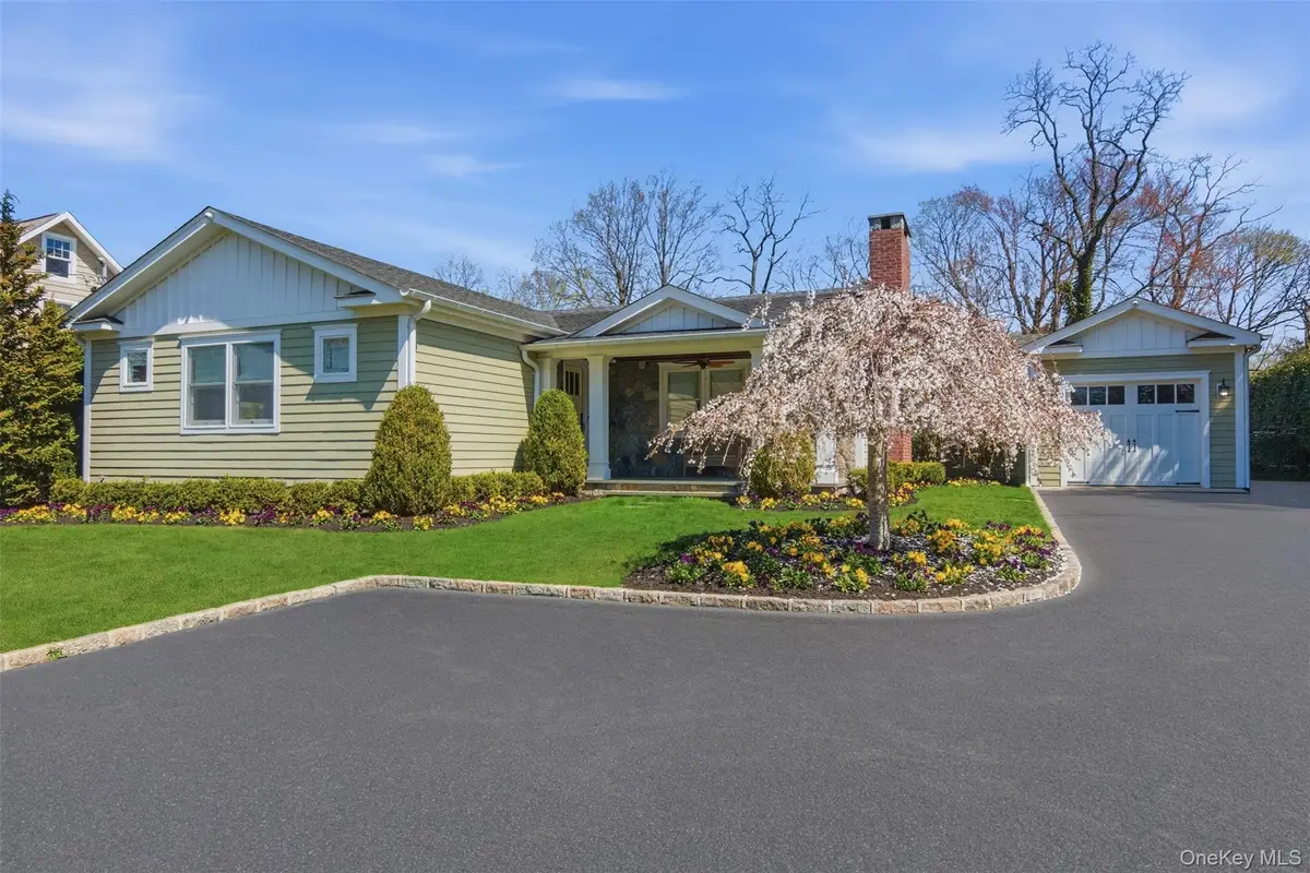 44 Fort Hill Road, Huntington, NY 11743 - #1