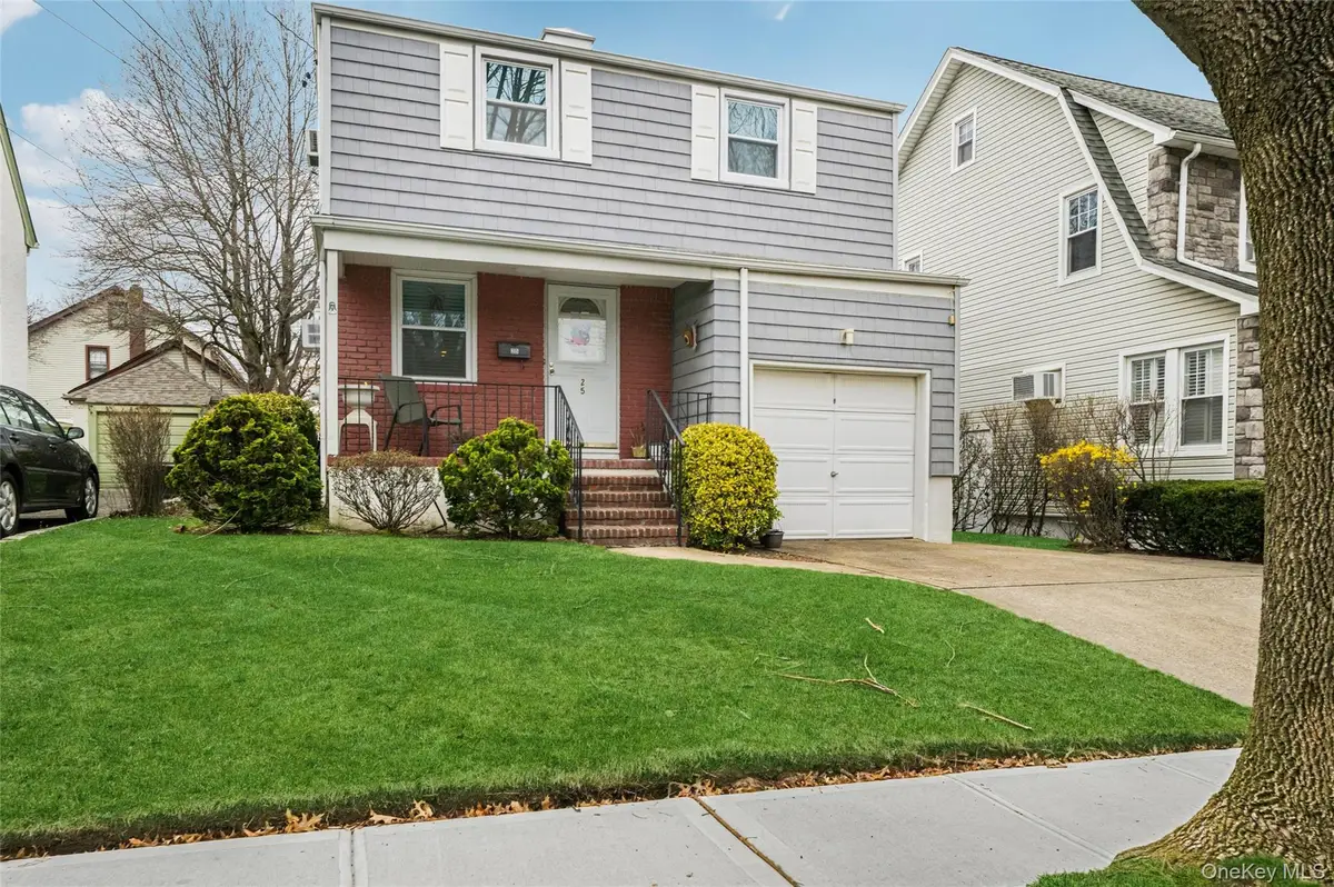 25 Adelaide Street, Floral Park, NY 11001 - #1