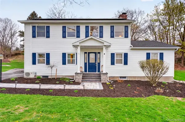 22 Blossom Hill Drive, Marlboro, NY 12542