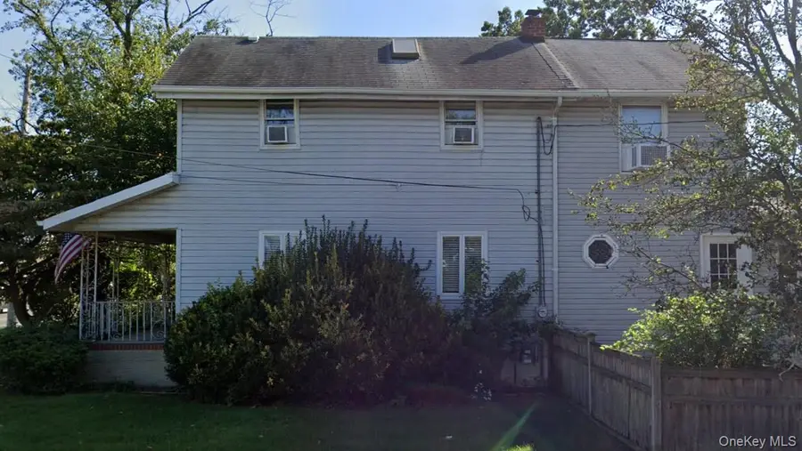 76 Driving Park Avenue, Lynbrook, NY 11563 - #2