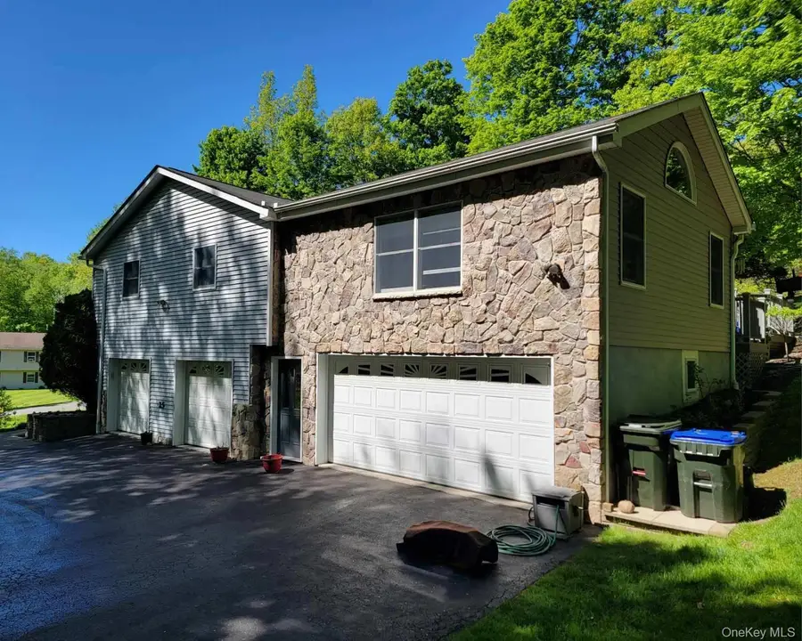 25 Cocoa Lane, Newburgh, NY 12550 - #2