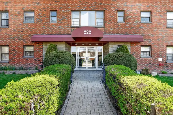 222 N Broadway #3D, Yonkers, NY 10701