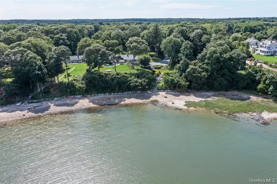 88 Dyke Road, Setauket, NY 11733 - #3