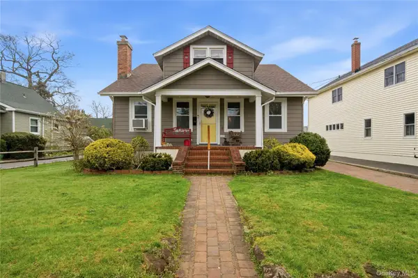 147 Church Avenue, Islip, NY 11751