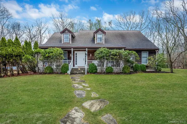 128 Springy Banks Road, East Hampton, NY 11937