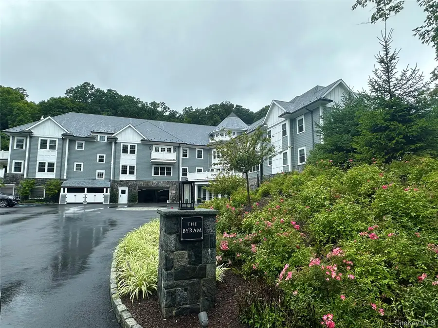 585 Main St #1A, Armonk, NY 10504 - #3