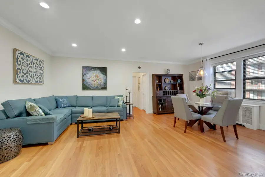 68 E Hartsdale Avenue #5M, Hartsdale, NY 10530 - #2