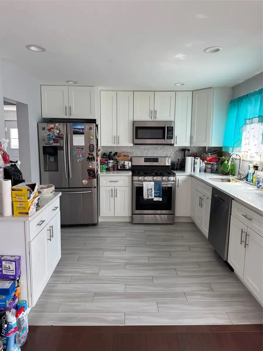 8 Frazier Street, Hempstead, NY 11550 - #3