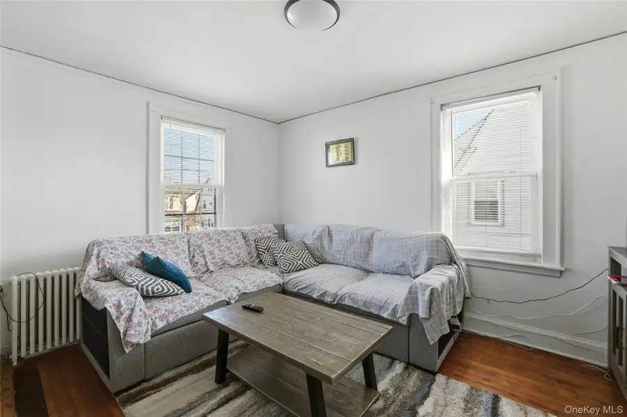 160 Broad Street, Williston Park, NY 11596 - #3