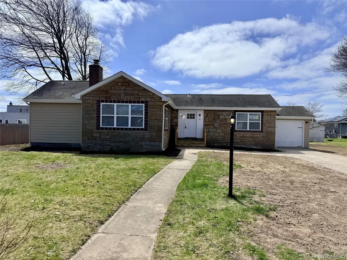 30 Lombardy Drive, Shirley, NY 11967 - #1