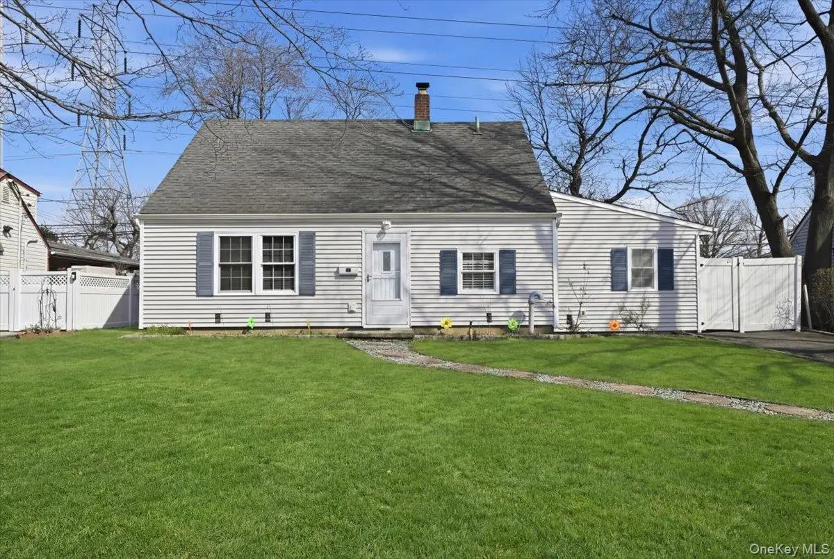 113 Hickory Lane, Levittown, NY 11756 - #1