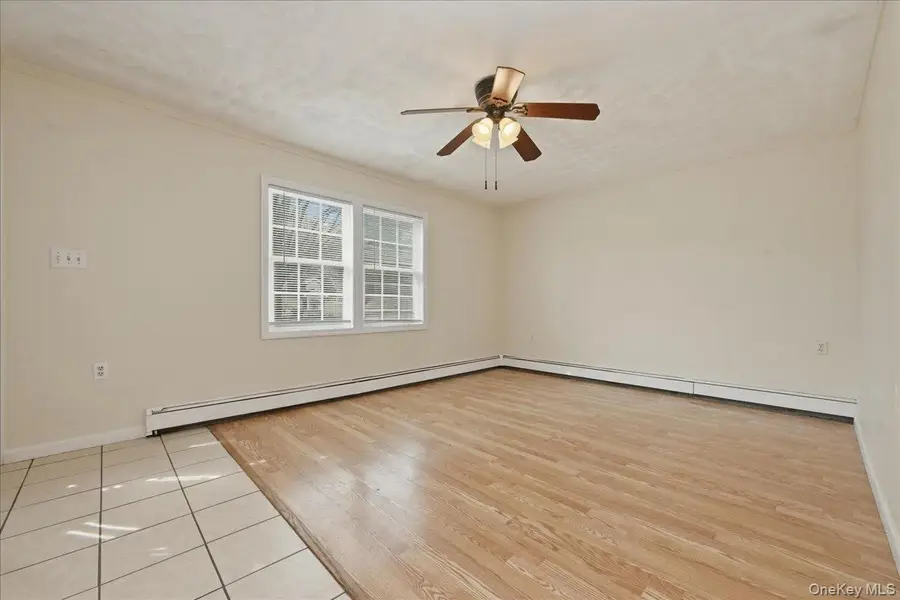 113 Hickory Lane, Levittown, NY 11756 - #3