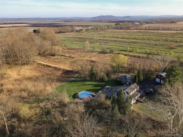 362 Onion Avenue, New Hampton, NY 10958