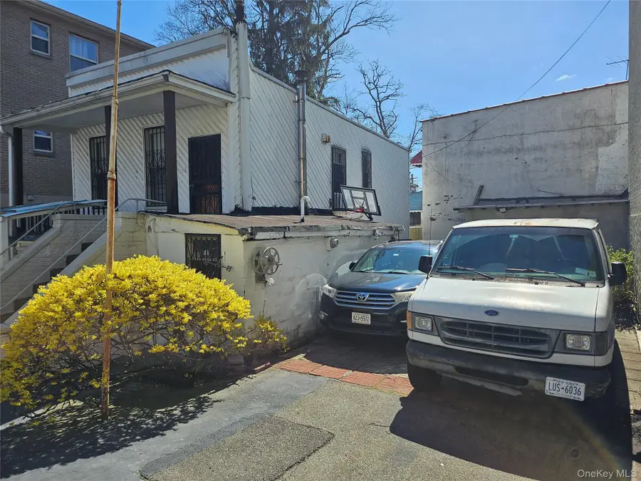 956 Hegeman Avenue, Brooklyn, NY 11208 - #2