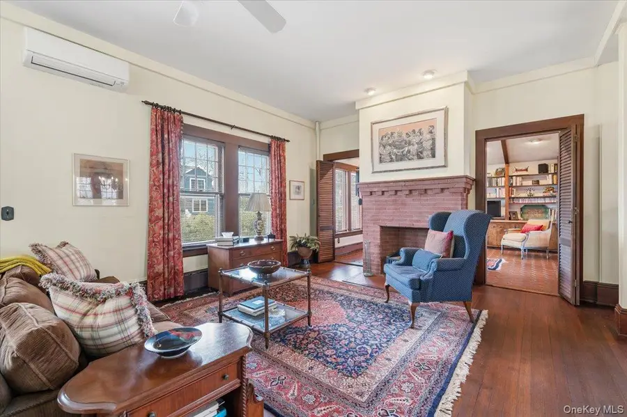 353 Bedford Avenue, Uniondale, NY 11553 - #3